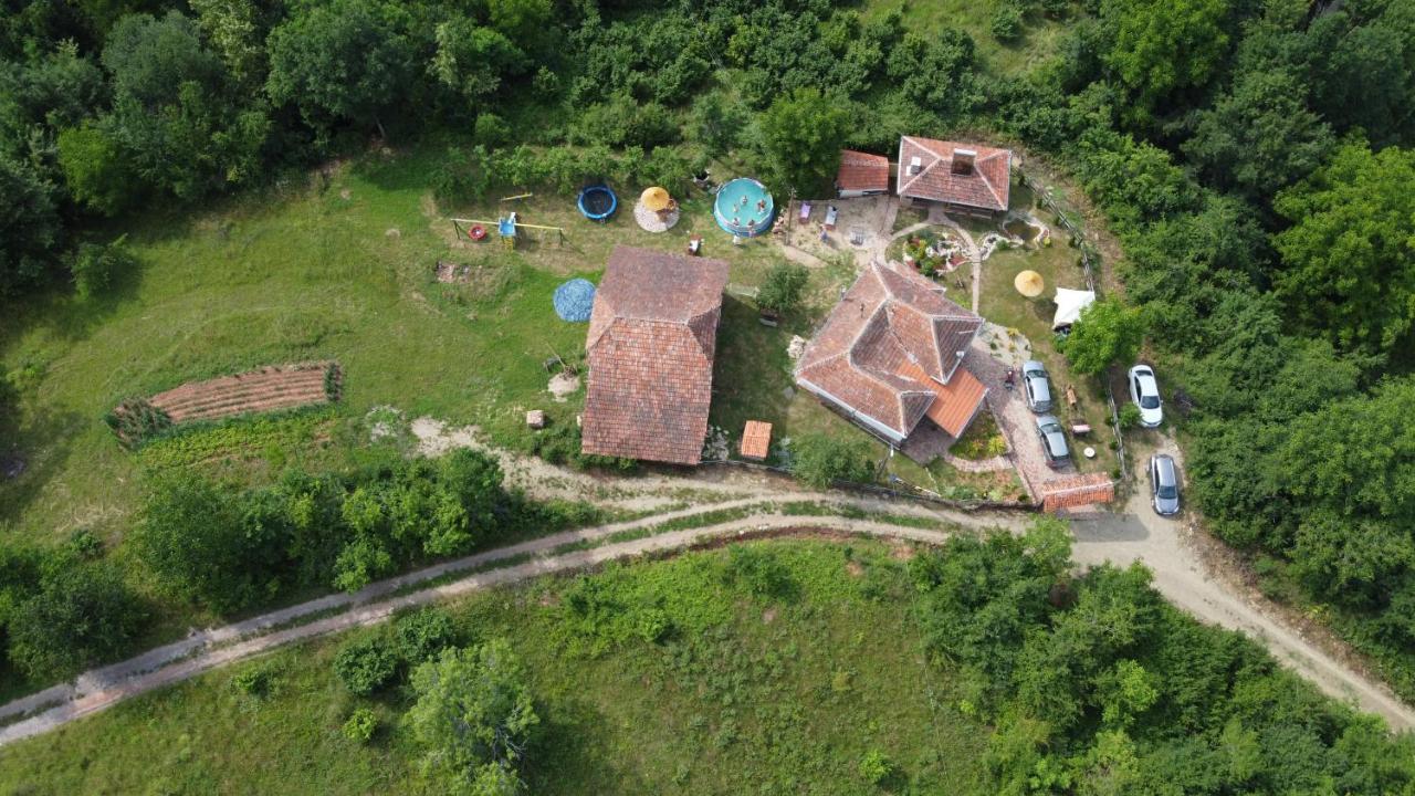 Вилла Seosko Domacinstvo „Gabar” Custica Экстерьер фото